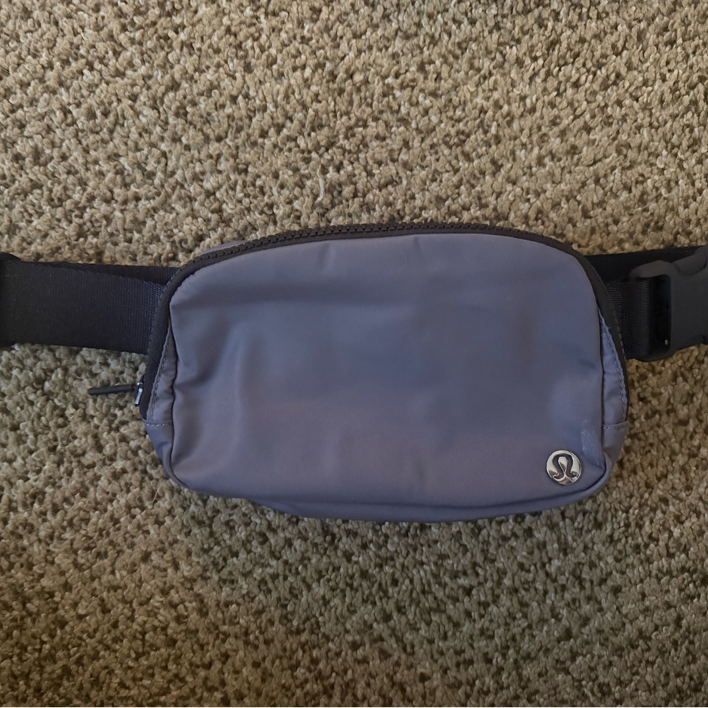 Lululemon Dusky Lavender Belt Bag | Adjustable Crossbody
